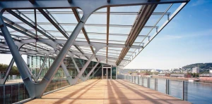 Le 105 terrasse seine